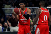 Moneke Čima Miler Mekintajer Kodi Crvena zvezda